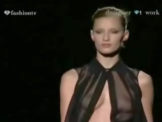 Oops - дамско бельо runway видео - виждам през и нудисти - на телевизия - компилация