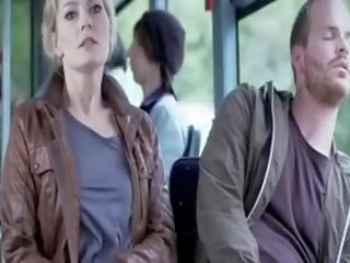 Martina hill - brust befummelt im bus