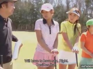 Adorável golf lassie nana kunimi introduzir um mistake e agora ela